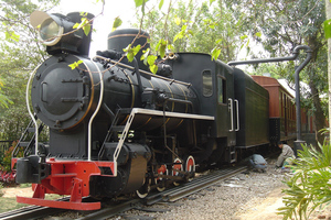 深圳華為基地蒸汽機(jī)車